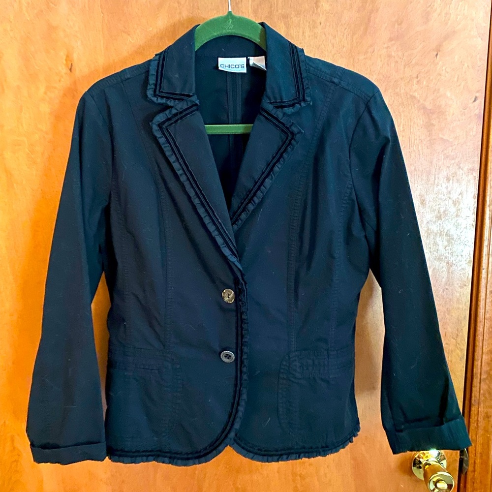 Chico’s blazer with ruffled details size 1